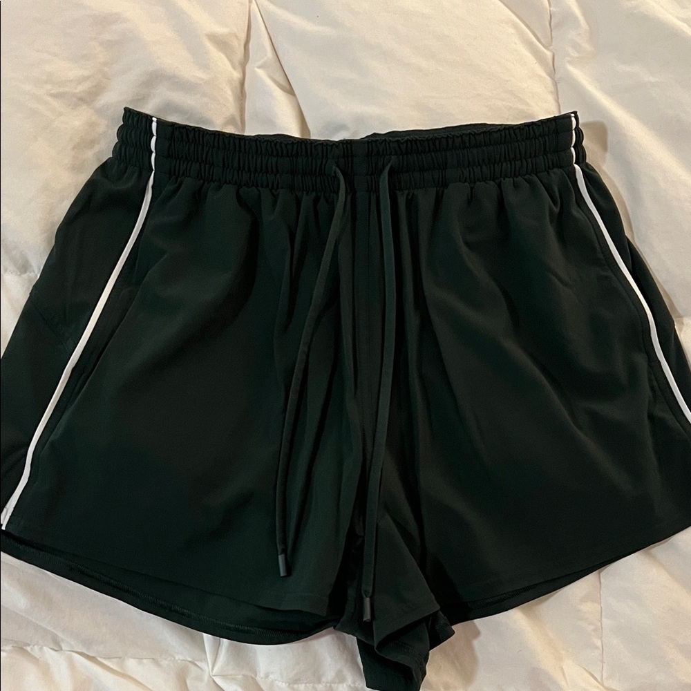 Lululemon Court Rival Shorts